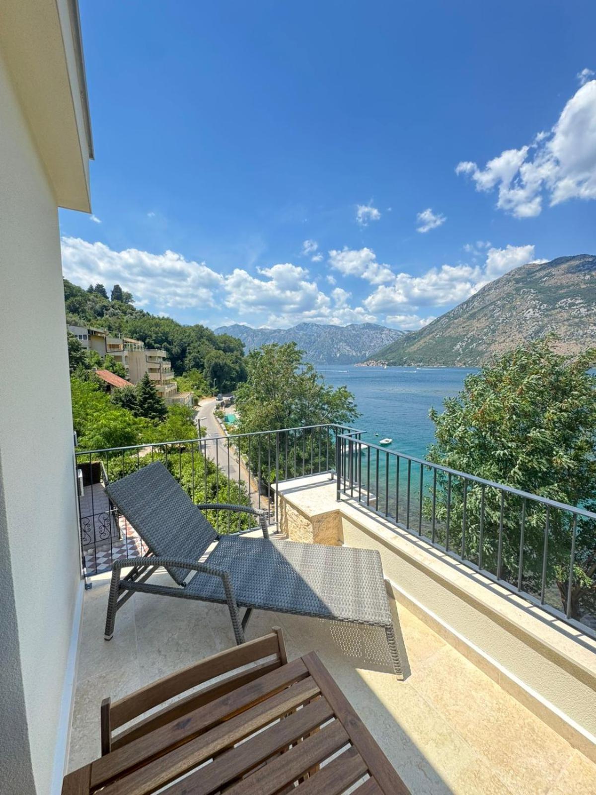Apartment Vila Trinity Stoliv Kotor